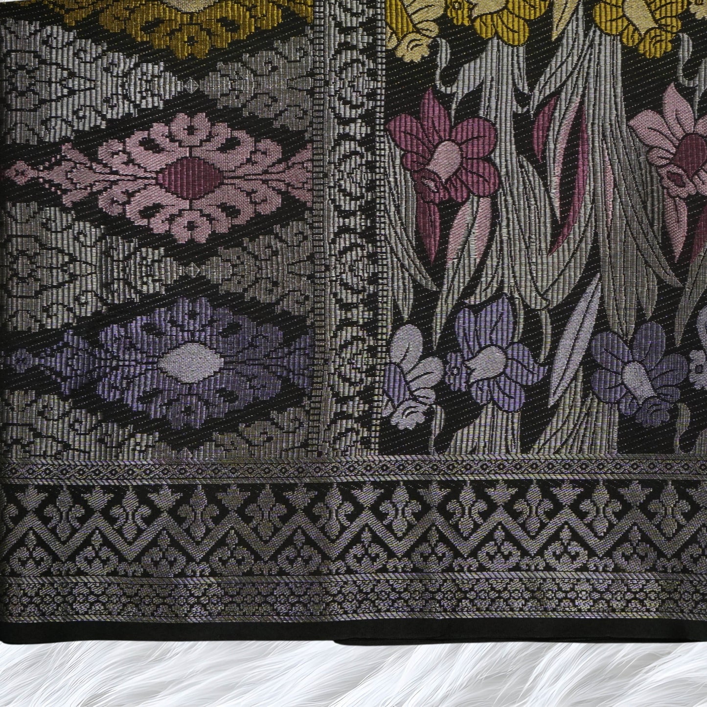 KAMDAR Men's Sampin Black Gold 6 Design - Ironless & Tak Jarang