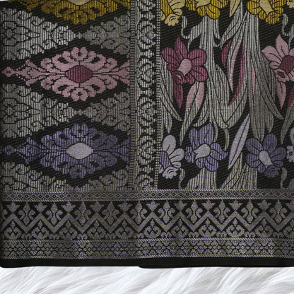 KAMDAR Men's Sampin Black Gold 6 Design - Ironless & Tak Jarang