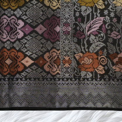 KAMDAR Men's Sampin Black Gold 6 Design - Ironless & Tak Jarang