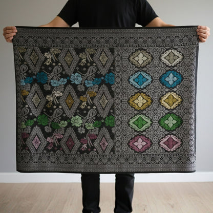 KAMDAR Men's Sampin Black Gold 6 Design - Ironless & Tak Jarang