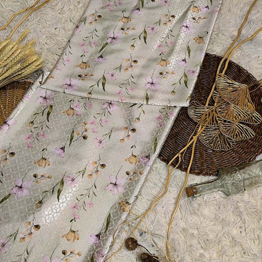 KAMDAR – Ivory Satin Digital Prints | Bunga Sakura | Corak Lembut Halus