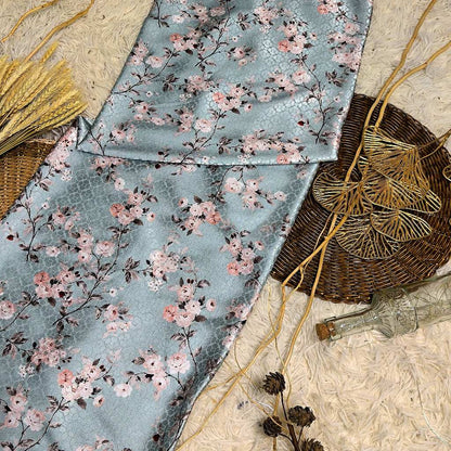 KAMDAR – Ivory Satin Digital Prints | Bunga Sakura | Corak Lembut Halus