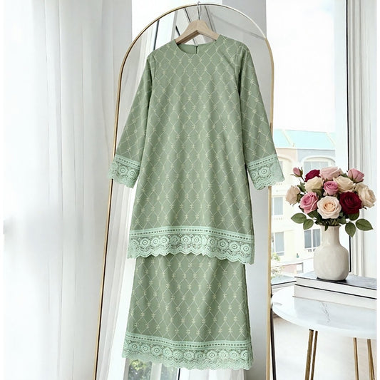 KAMDAR Nayara Kurung Modern Riau Cotton • White Embroidery • Full Elastic • S–2XL