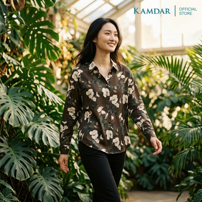 KAMDAR Sereniti Eksklusif Blouse Wanita | Baju Blouse Wanita Poly Satin Floral Leher Kolar | Saiz 48-54 Plus Size