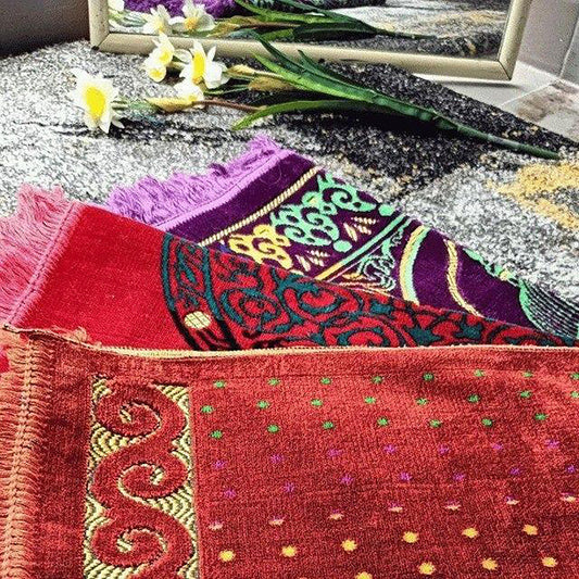 Prayer Rug Spiegel Raibeina Ramadan