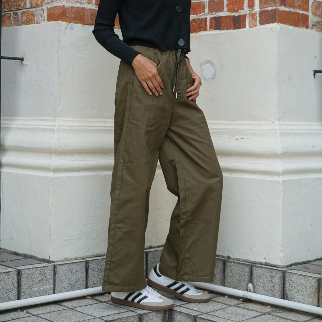 Ladies Pants with Elastic Waistband