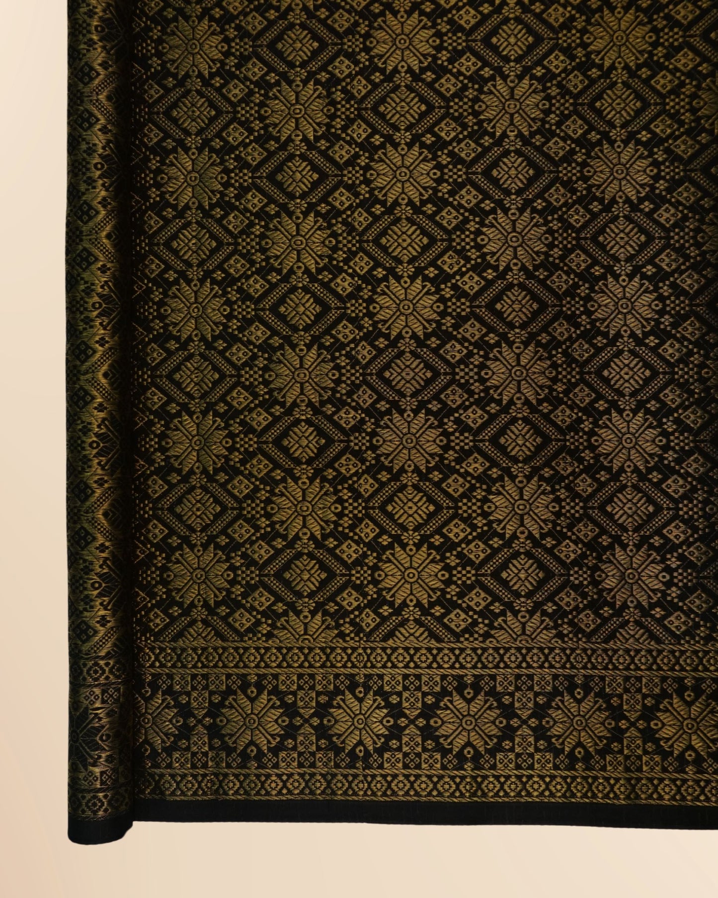 Iqbal Metallic Songket 44"