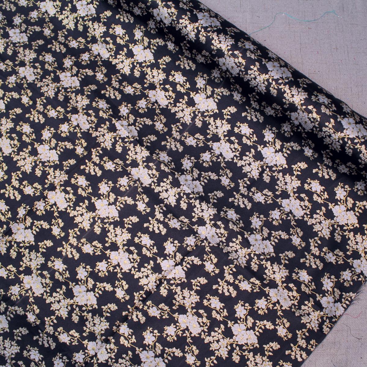 Sakura Floral Metallic Jacquard 44'' Corak Exclusive