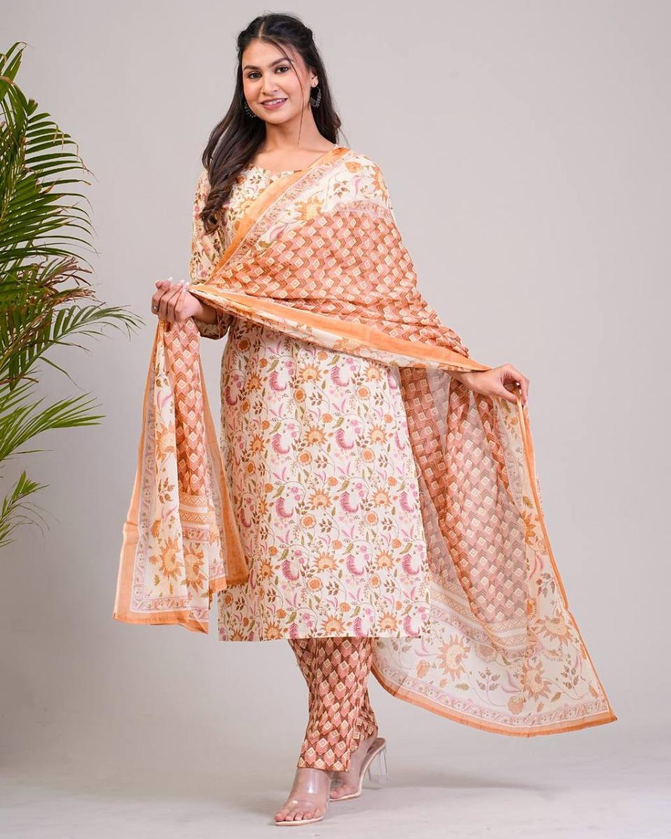 Set Kurti Kapas Premium KAMDAR Kamya Dengan Dupatta Sedia untuk Wanita Tema Bollywood Pakaian Trendi Pakaian Tradisional Deepavali 2024 Lengan Pakaian