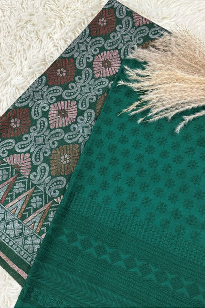 TEMA WARNA RAYA 2025 - EMERALD GREEN